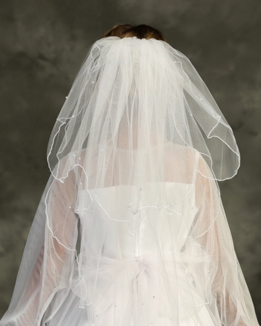 Veil Embedded with Pearls